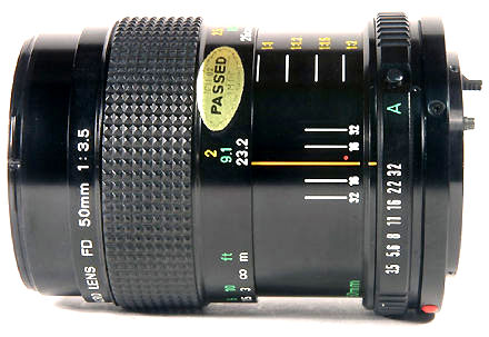 Canon FDn 50mm f/3.5 MACRO side